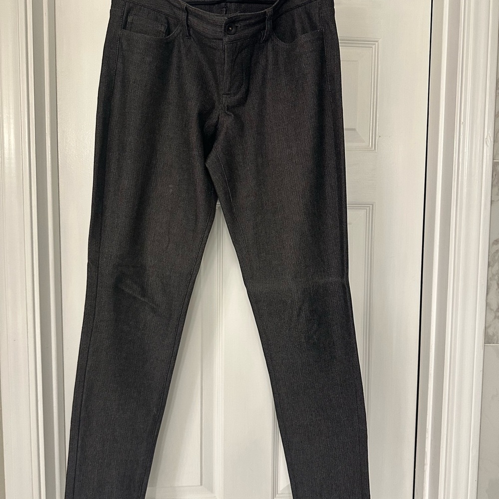 Banana Republic woman's stretch straight leg black pant